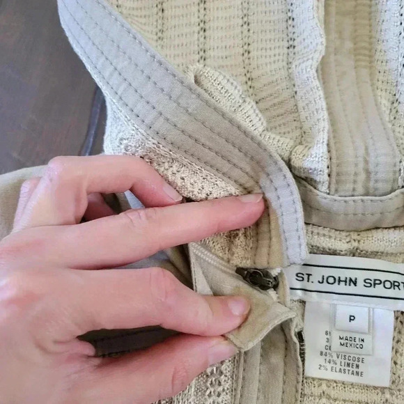 St John Sport Wool Blend Knit Detachable Hoodie Zip Front Jacket Beige Size S P - Picture 5 of 8
